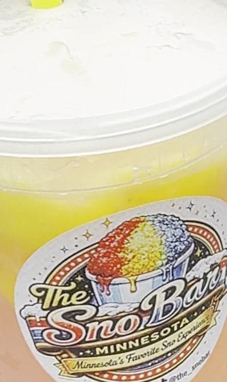 Frozen peach mango lemonade