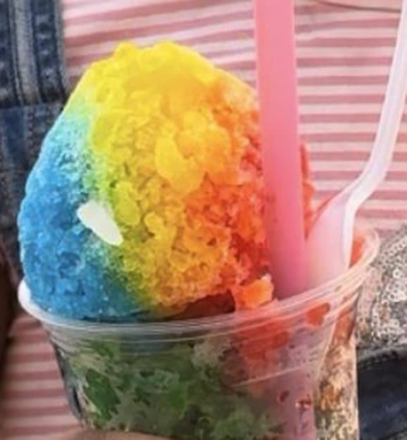 A snoball in the classic cup